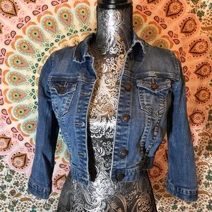 Cropped denim jacket